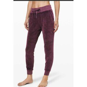 Lululemon Warm Down Jogger *Velour Heathered Arctic Plum Size 2 EUC